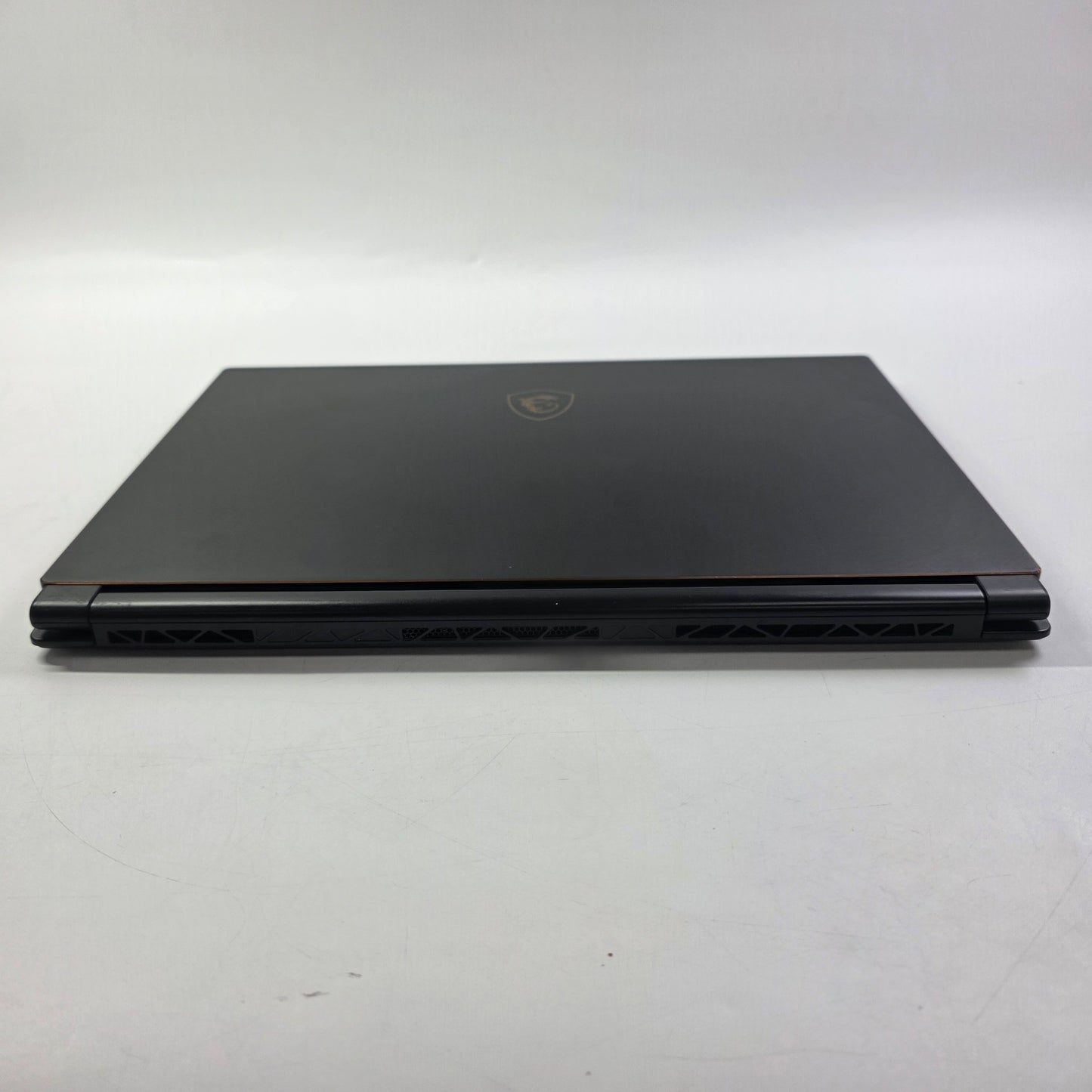 MSI Thin 8RE 8RE 15.6" i7-8750H 2.2GHz 16GB RAM 512GB GeForce GTX 1060