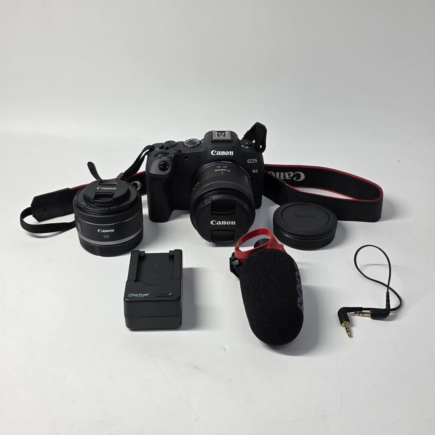 Canon EOS R8 24.2MP Digital SLR DSLR Camera With Extras