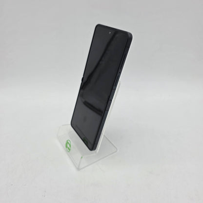 Unlocked Samsung Galaxy Z Flip 7 12GB RAM 512GB SM-F766U1 Absolute Black