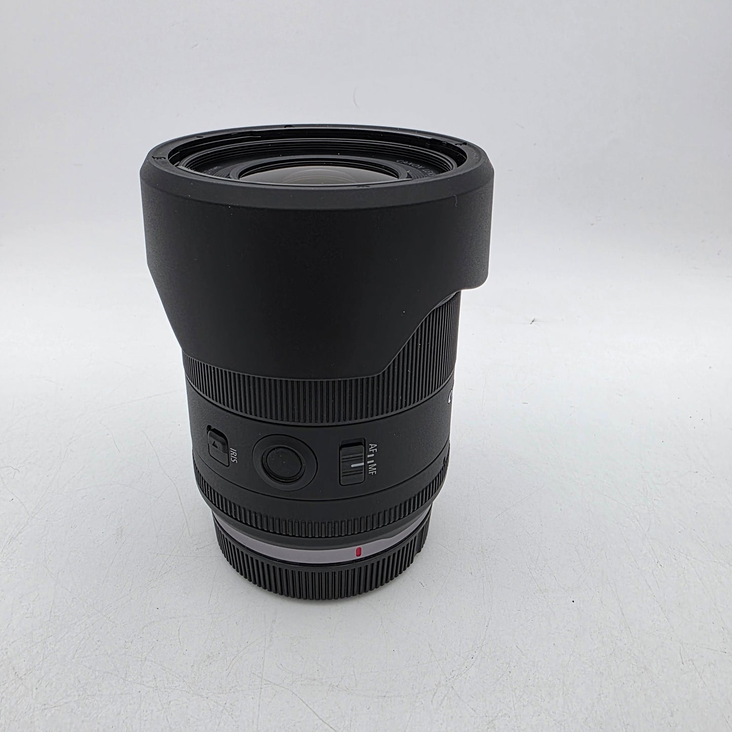 Canon RF Wide Angle Lens 24mm f/1.4 L VCM