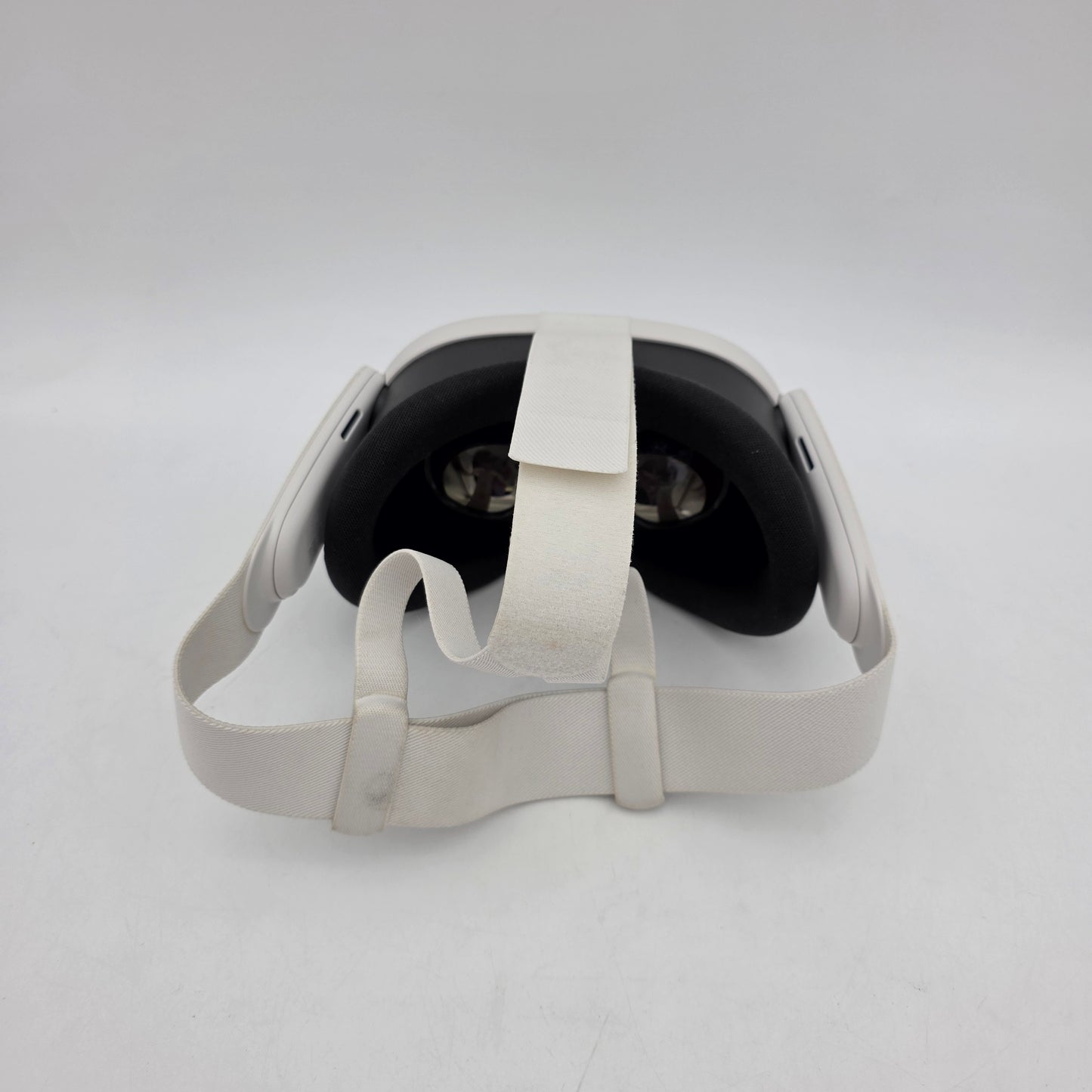 Meta Quest 3 512GB Standalone All-in-One VR Headset S3A