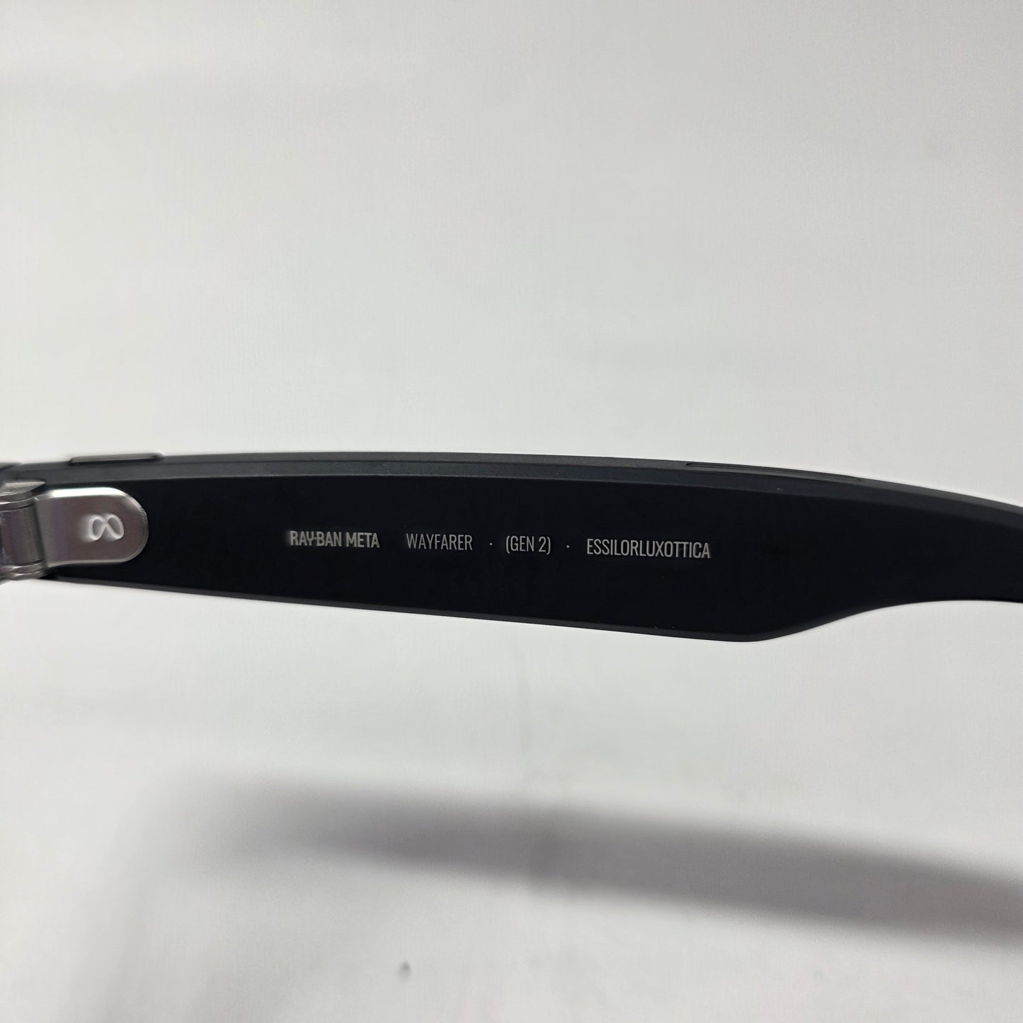 Ray-Ban Meta Wayfarer Gen 2 Black Polarized AI Smart Glasses