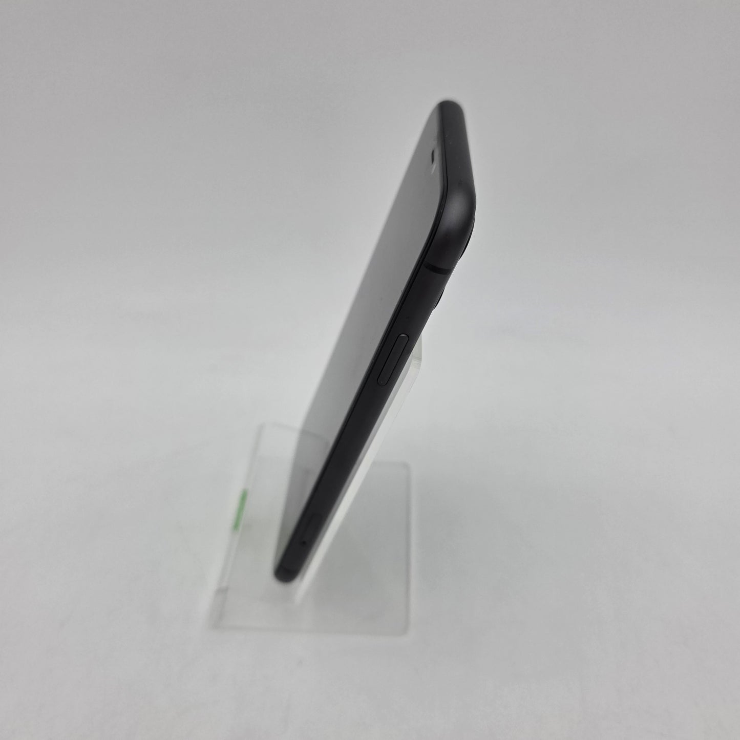 Unlocked Apple iPhone 11 64GB Black MHCP3LL/A
