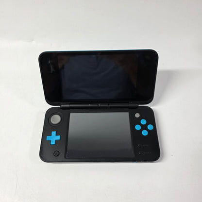 New Nintendo 2DS XL Handheld Game Console JAN-001 Black/Blue