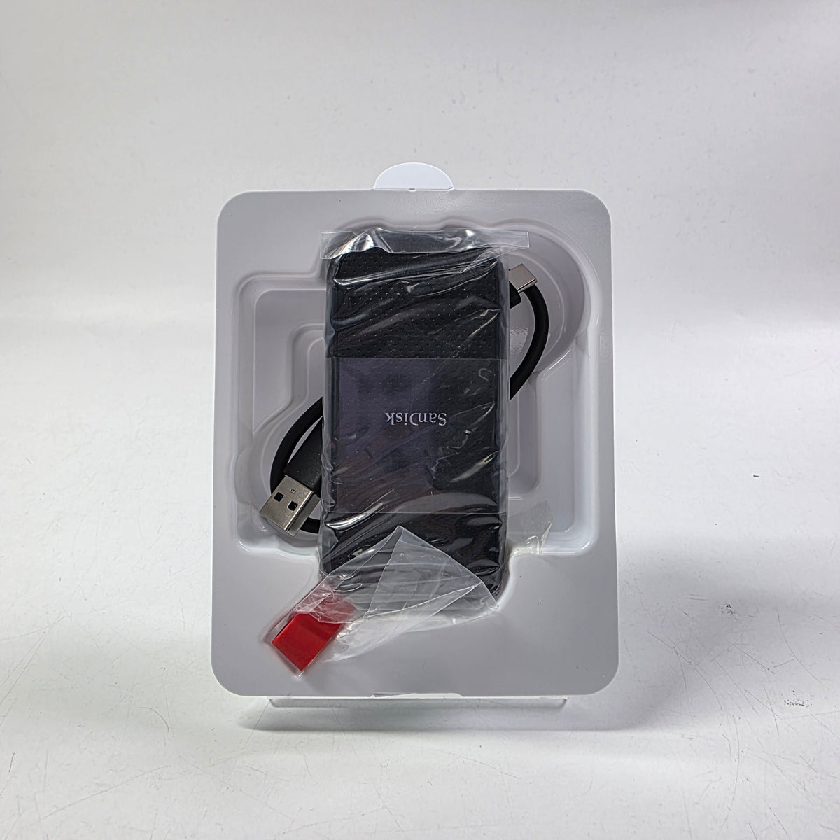 SanDisk Portable Portable SSD 1TB USB-C to USB-C SSD SDSSDE30-1T00