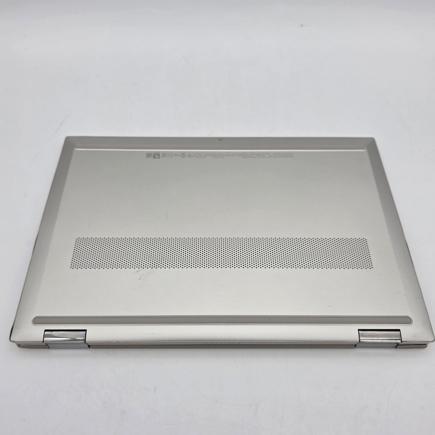 HP Pavilion x360 14-DW1023DX 14" i5-1135G7 2.4GHz 8GB RAM 256GB SSD