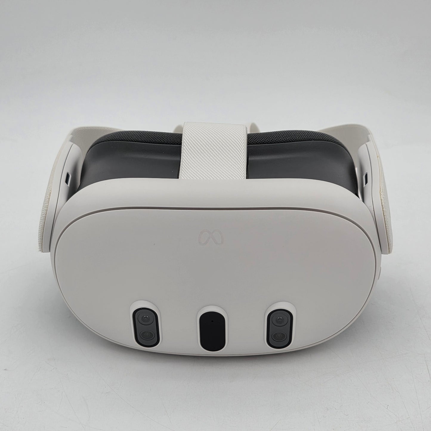 Meta Quest 3 128GB Standalone All-in-One VR Headset S3A