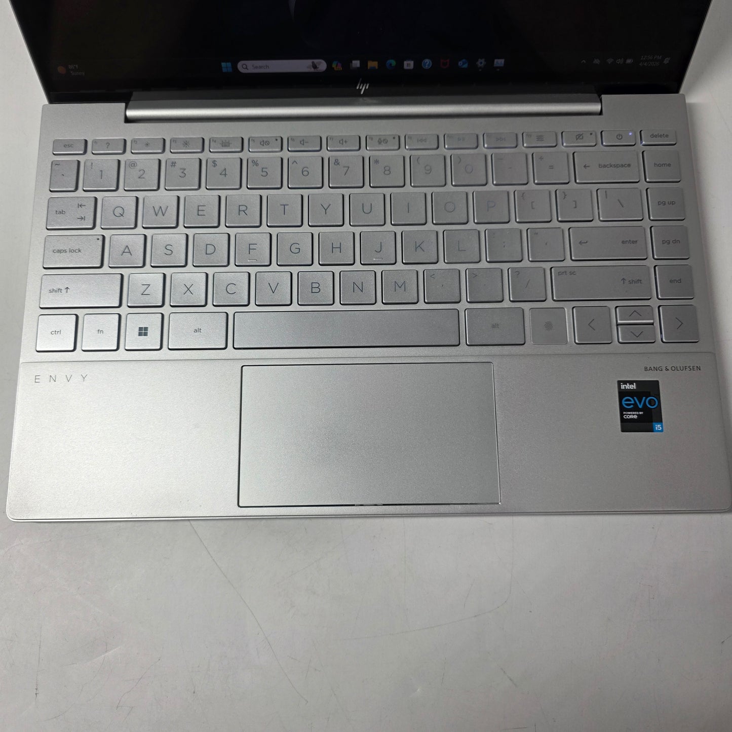 HP Envy 13-BA1075NR 13.3" i5-1135G7 2.4GHz 8GB RAM 256GB SSD
