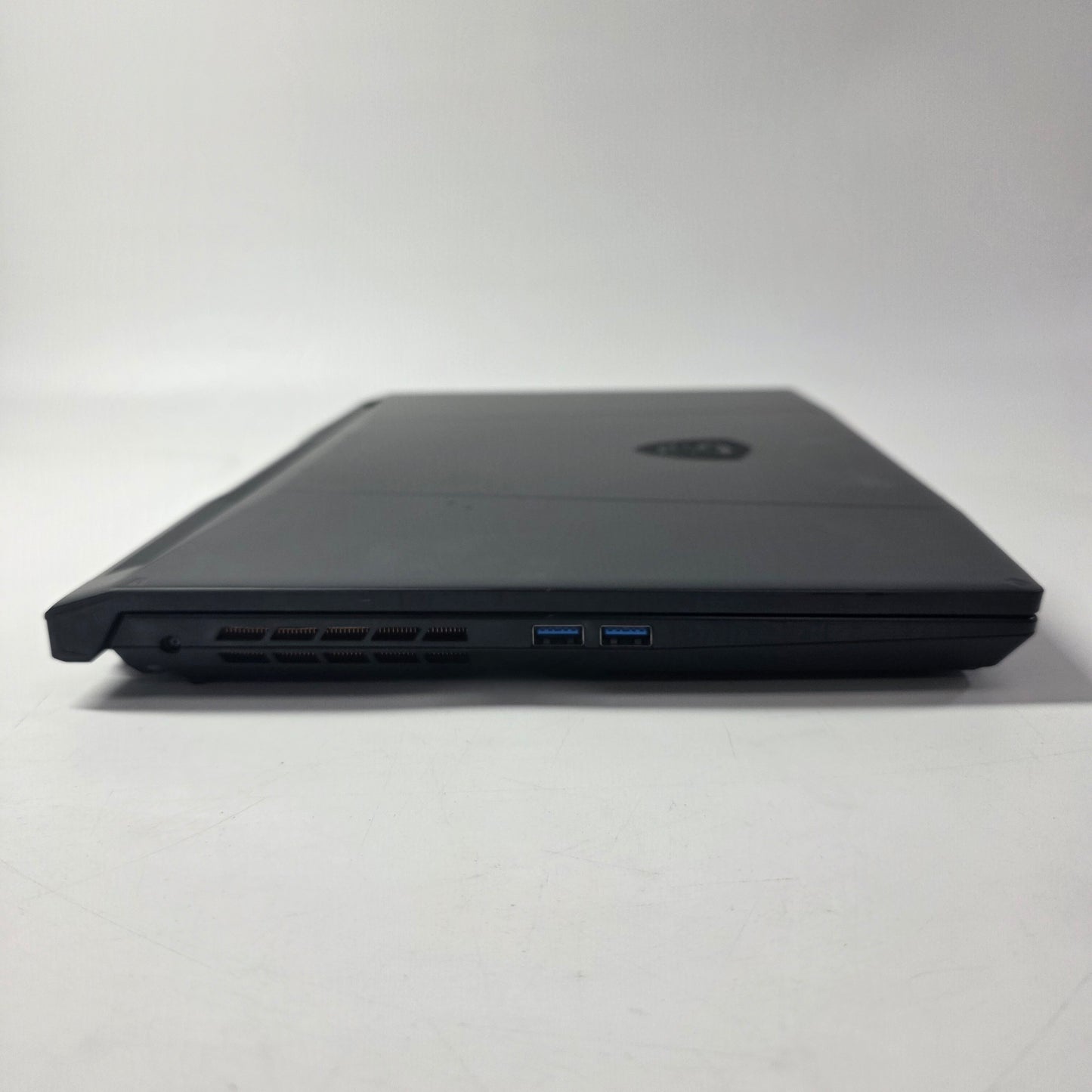 MSI Katana 15 HX 15.6" i7-14650HX 2.2GHz 16GB RAM 500GB SSD GeForce RTX 5050