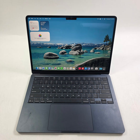 2025 Apple Macbook Air 13.6" M4 8C GPU 4.5GHz 16GB RAM 256GB SSD A3240