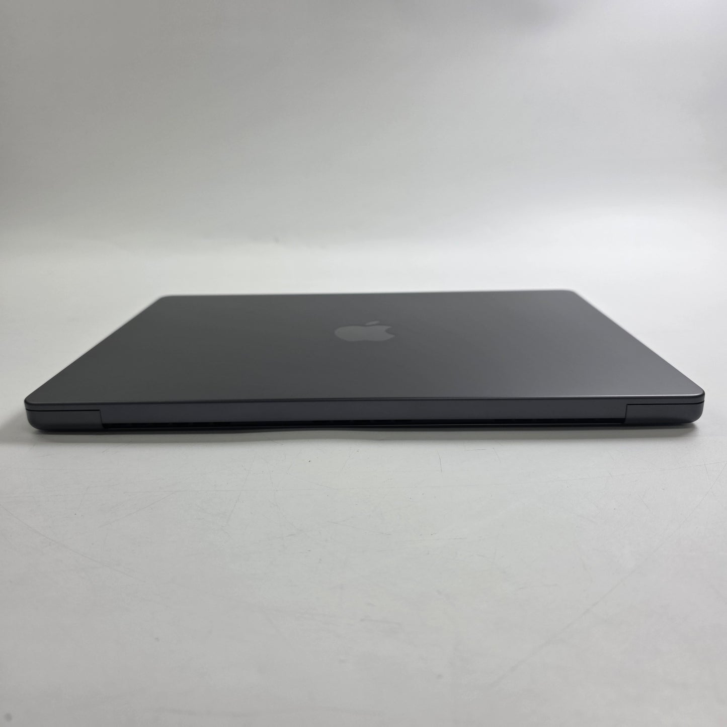 2026 Apple MacBook Pro 14" M5 Pro 16C GPU 4.6GHz 24GB RAM 1TB SSD A3426