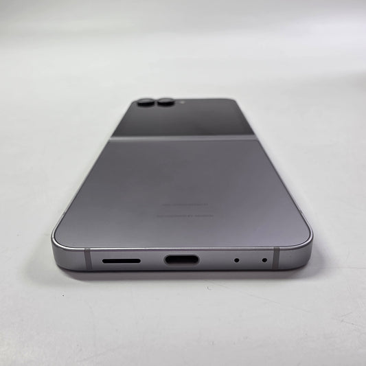 Unlocked Samsung Galaxy Z Flip6 12GB RAM 256GB SM-F741U Silver Shadow
