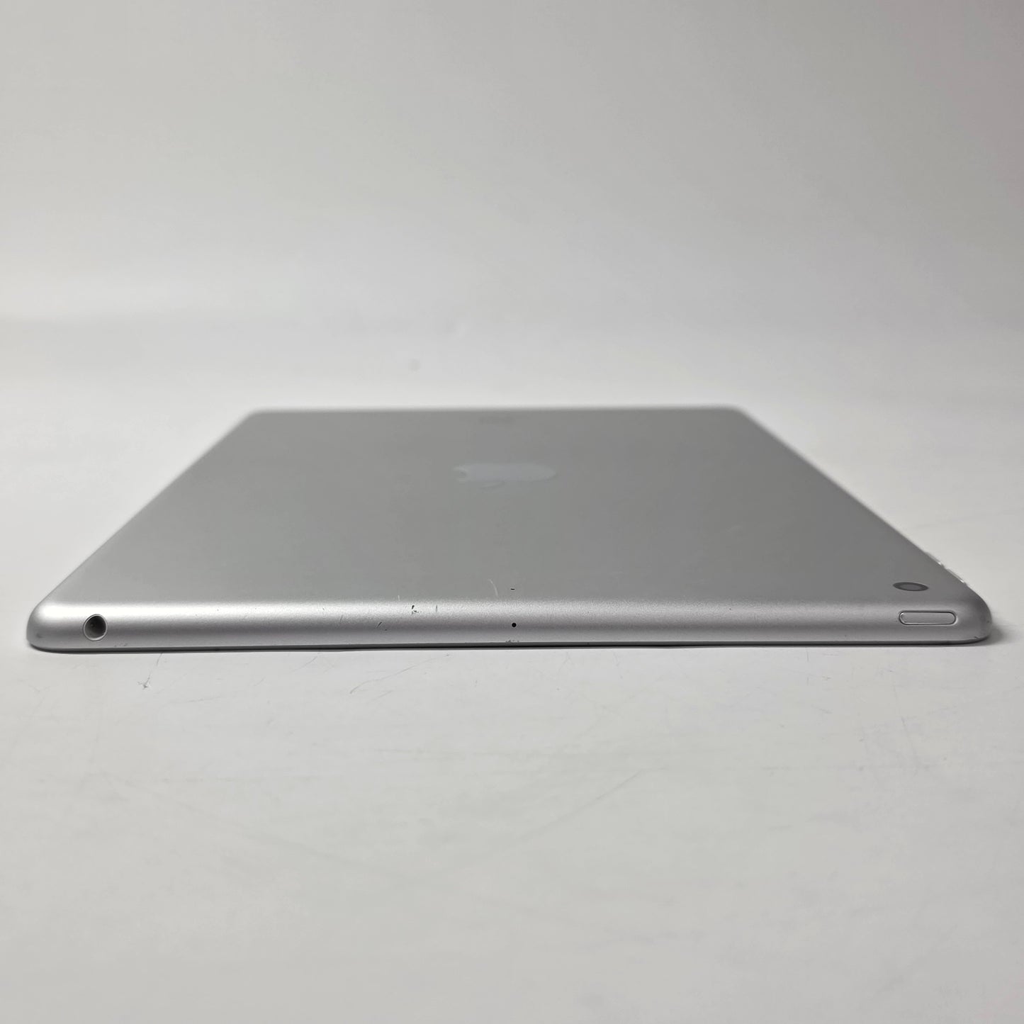 WiFi Only Apple iPad 9th Gen 64GB Silver MK2L3LL/A