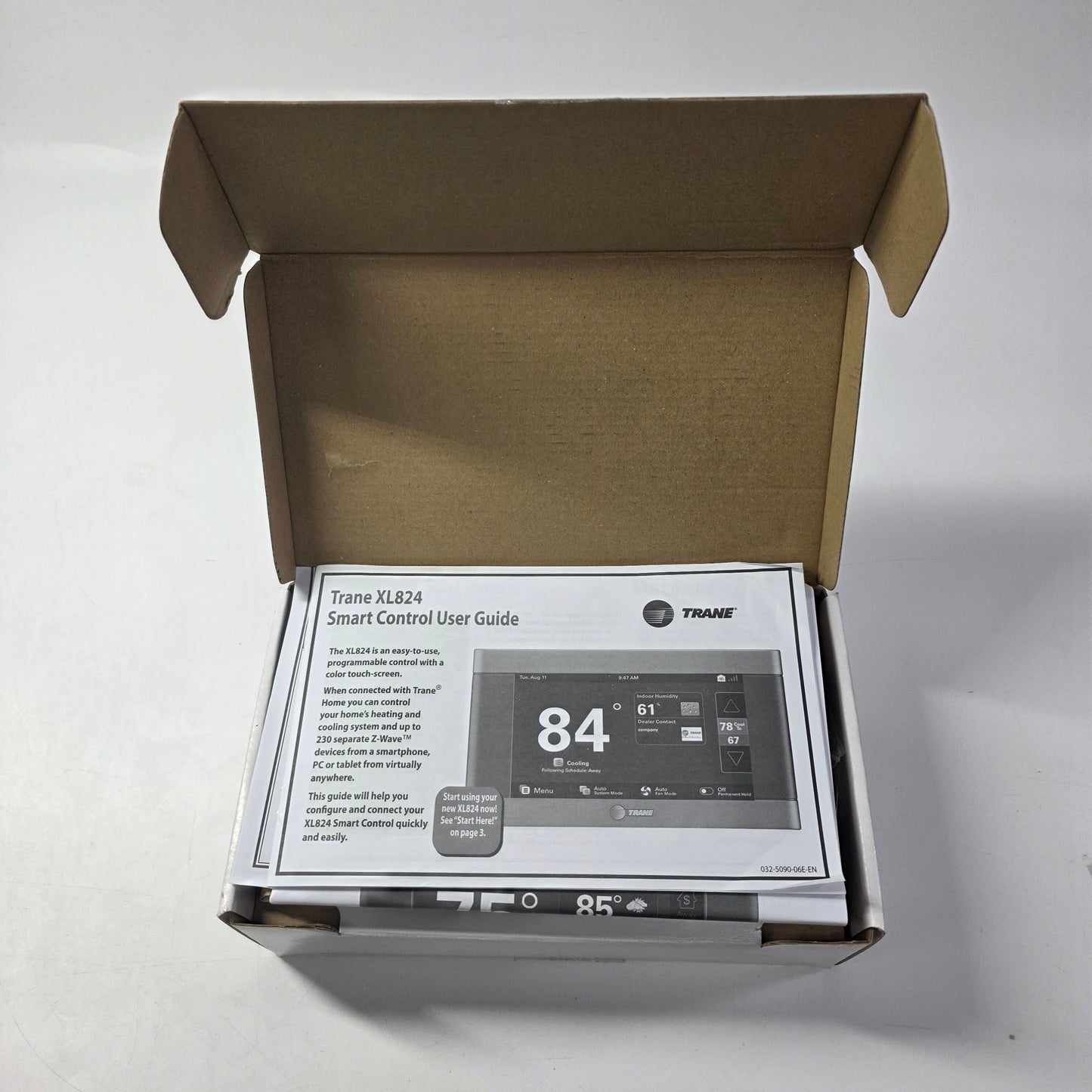 TRANE XL824 Smart Thermostat