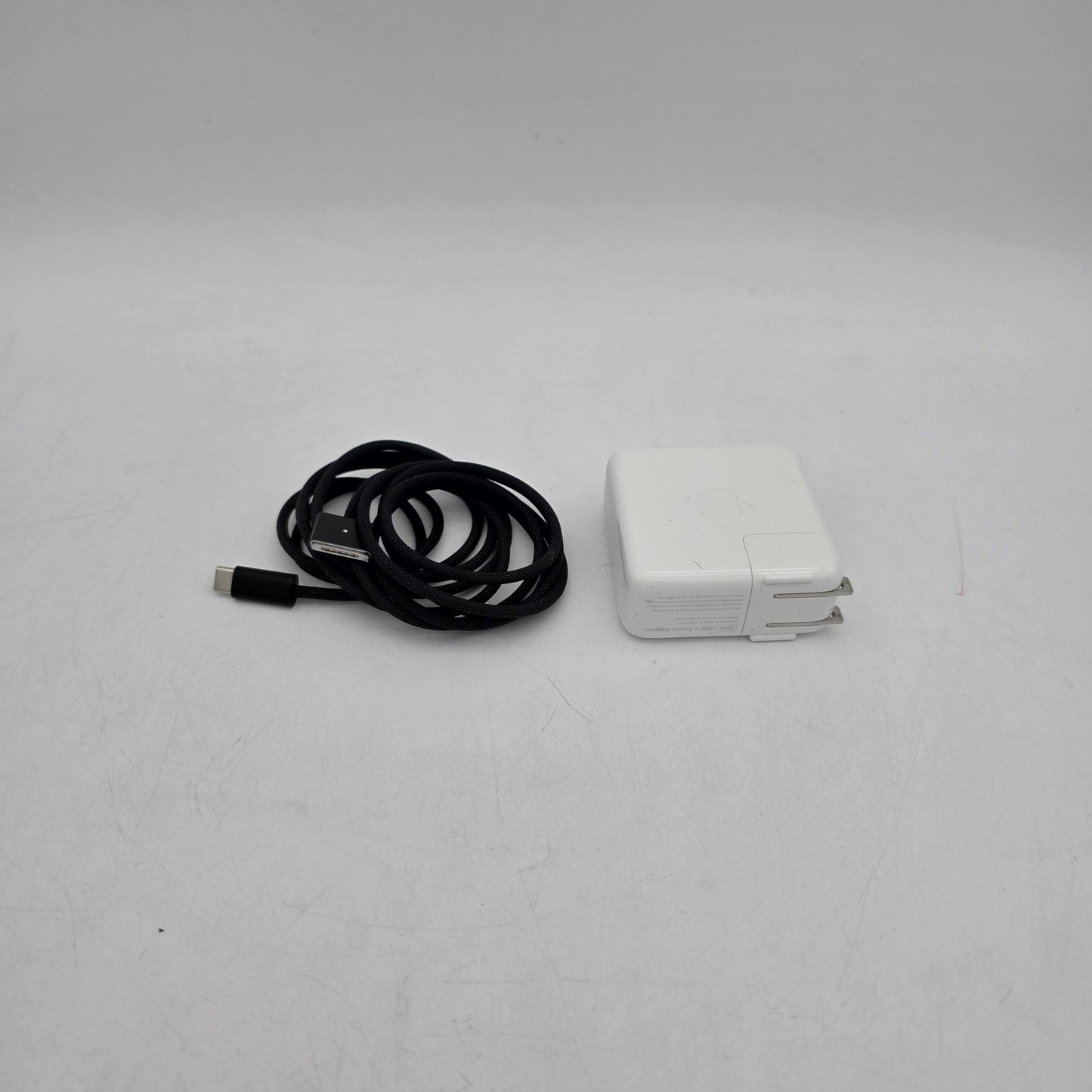 New 2025 Apple MacBook Pro 14" M4 4.5GHz 24GB RAM 1TB SSD A3434