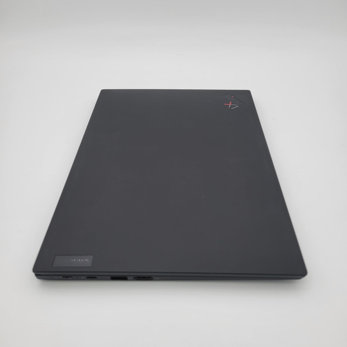 Lenovo Thinkpad X1 Carbon Gen 10 21CB000CUS 14" i7-1260P 2.1GHz 16GB RAM 512GB