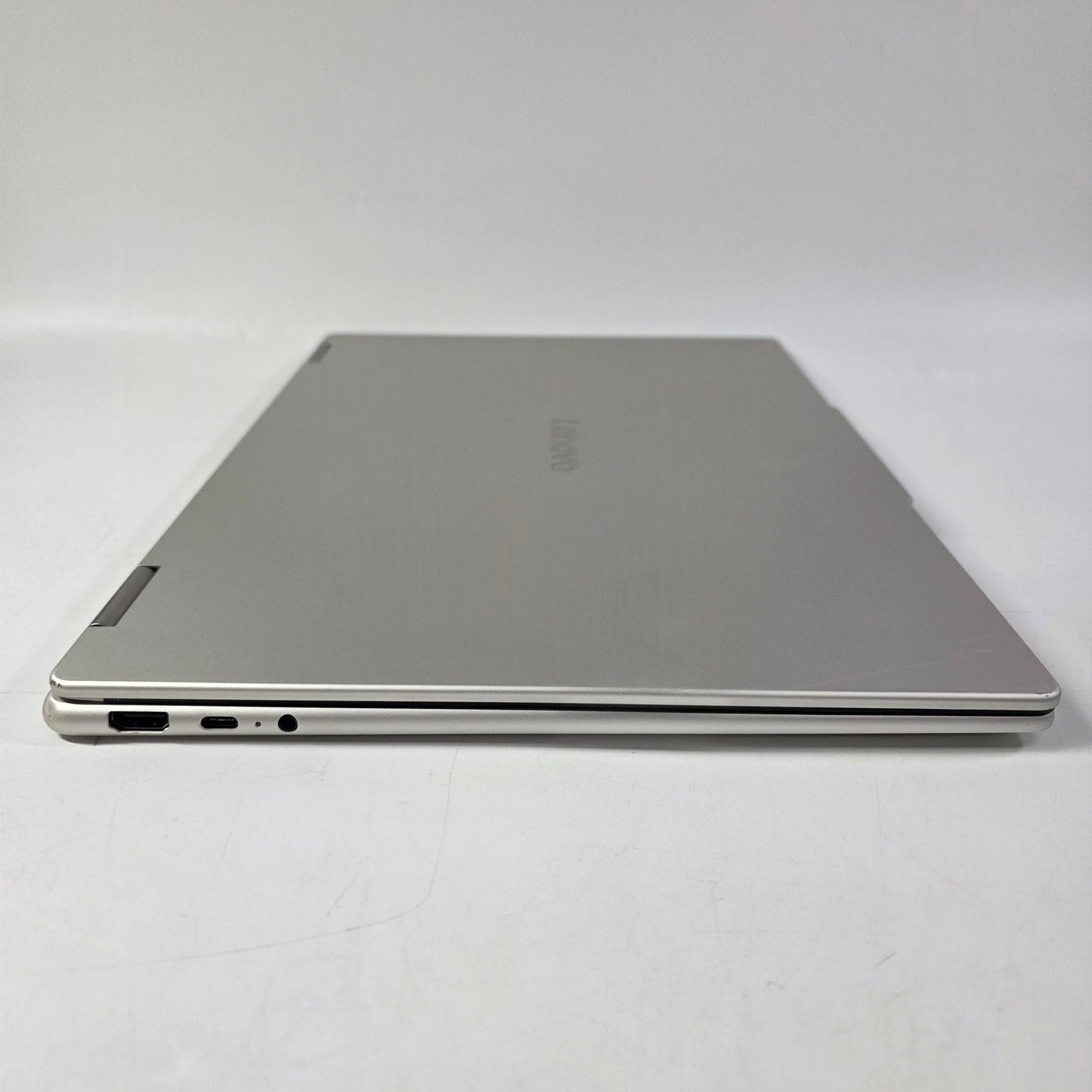 Lenovo Yoga 7 2-in-1 16AKP10 16" ryzen 7 3500 3.6GHz 16GB RAM 1TB SSD