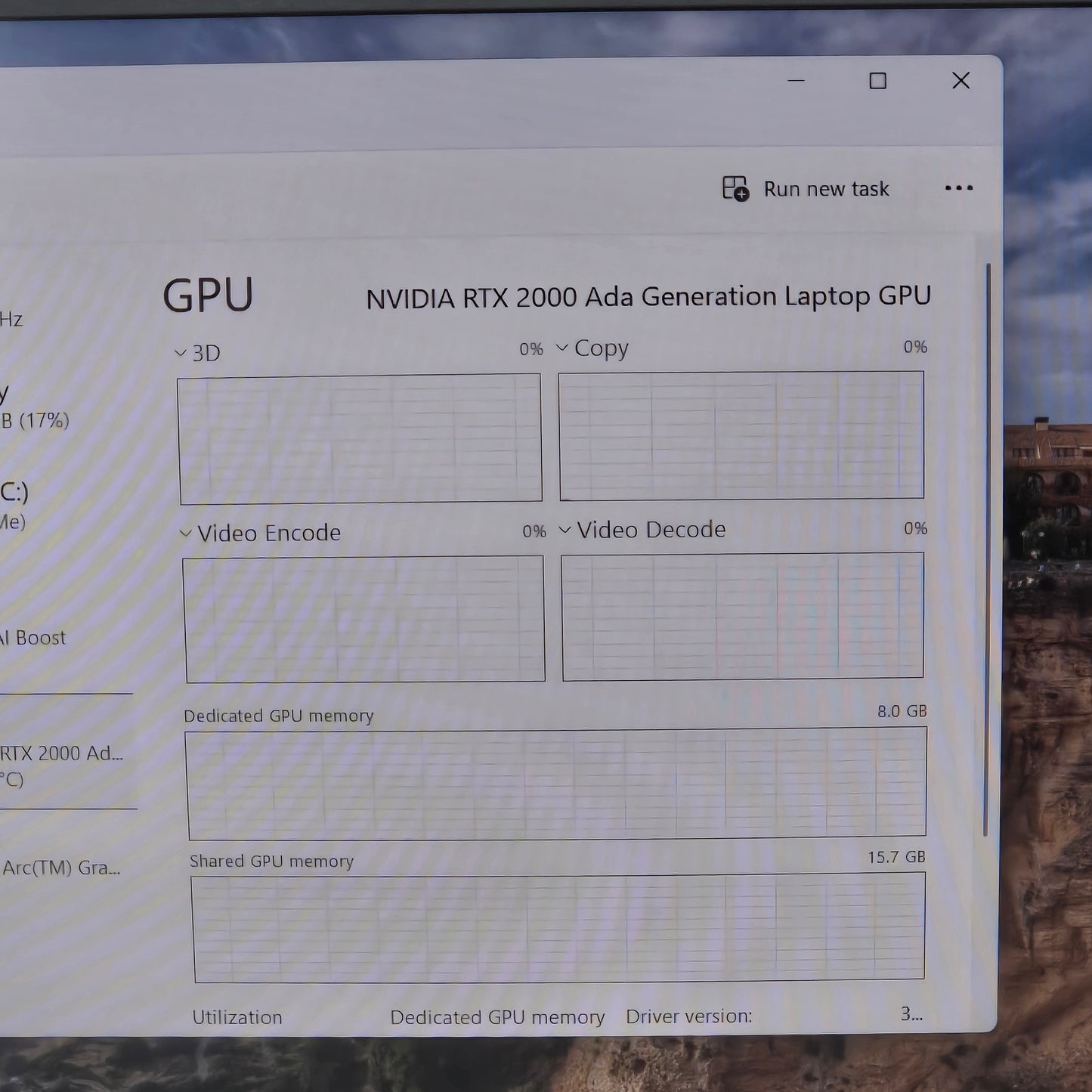 Dell Precision 3591 P127F Core Ultra 7 165H 32GB RAM 1TB SSD NVIDIA RTX 2000