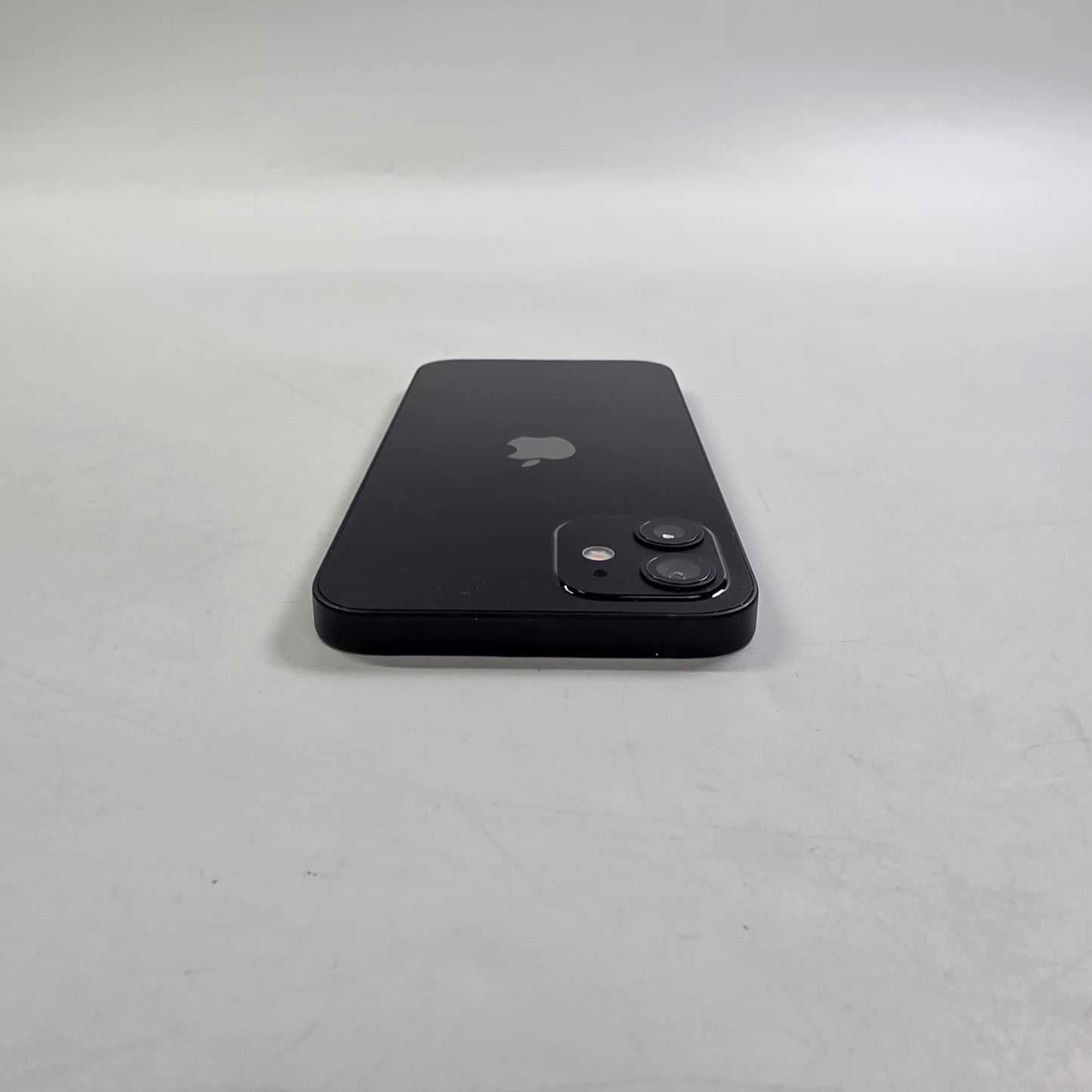 Factory Unlocked Apple iPhone 12 64GB Black MGF43LL/A