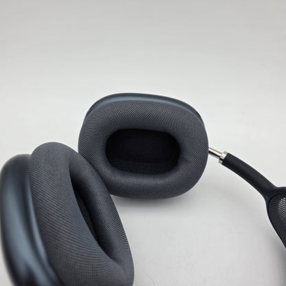 Apple AirPods Max USB-C Wireless Over-Ear Headphones Midnight MWW43AM/A