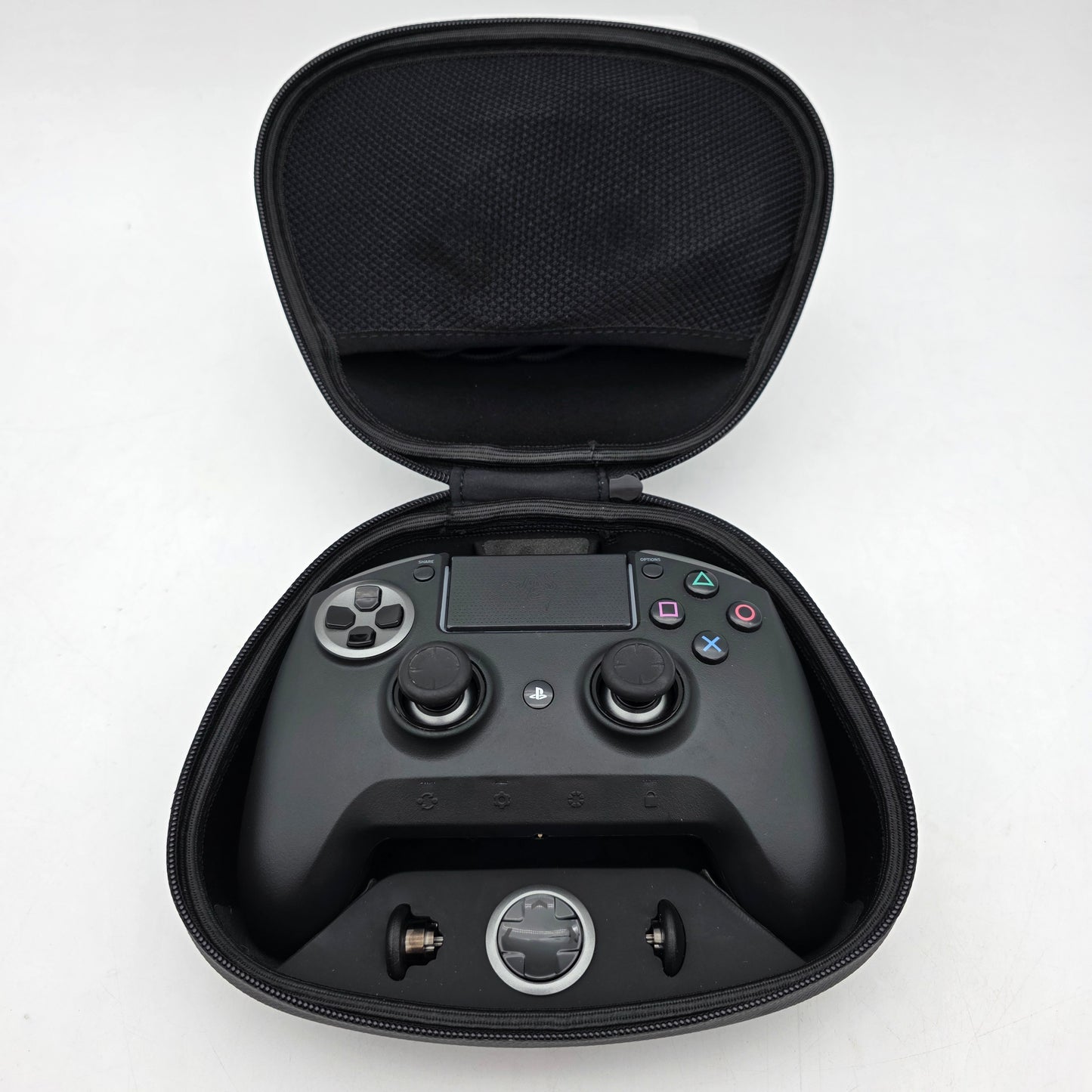Razer Raiju Ultimate Gaming Controller RZ06-0230