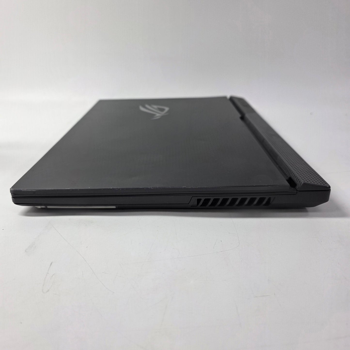 Asus ROG Strix G15 15.6" Ryzen 7 4800H 2.9GHz 16GB RAM 1TB GeForce RTX 3050 Ti