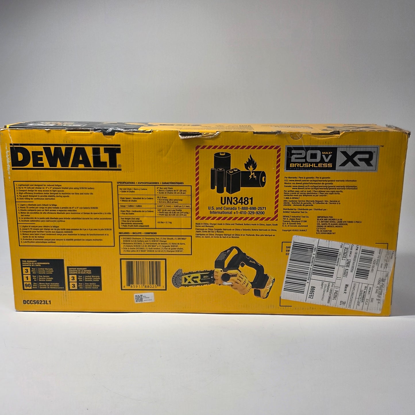 New DeWalt Pruning Chainsaw Kit 20V MAX 8 in. Brushless Cordless DCCS623L1