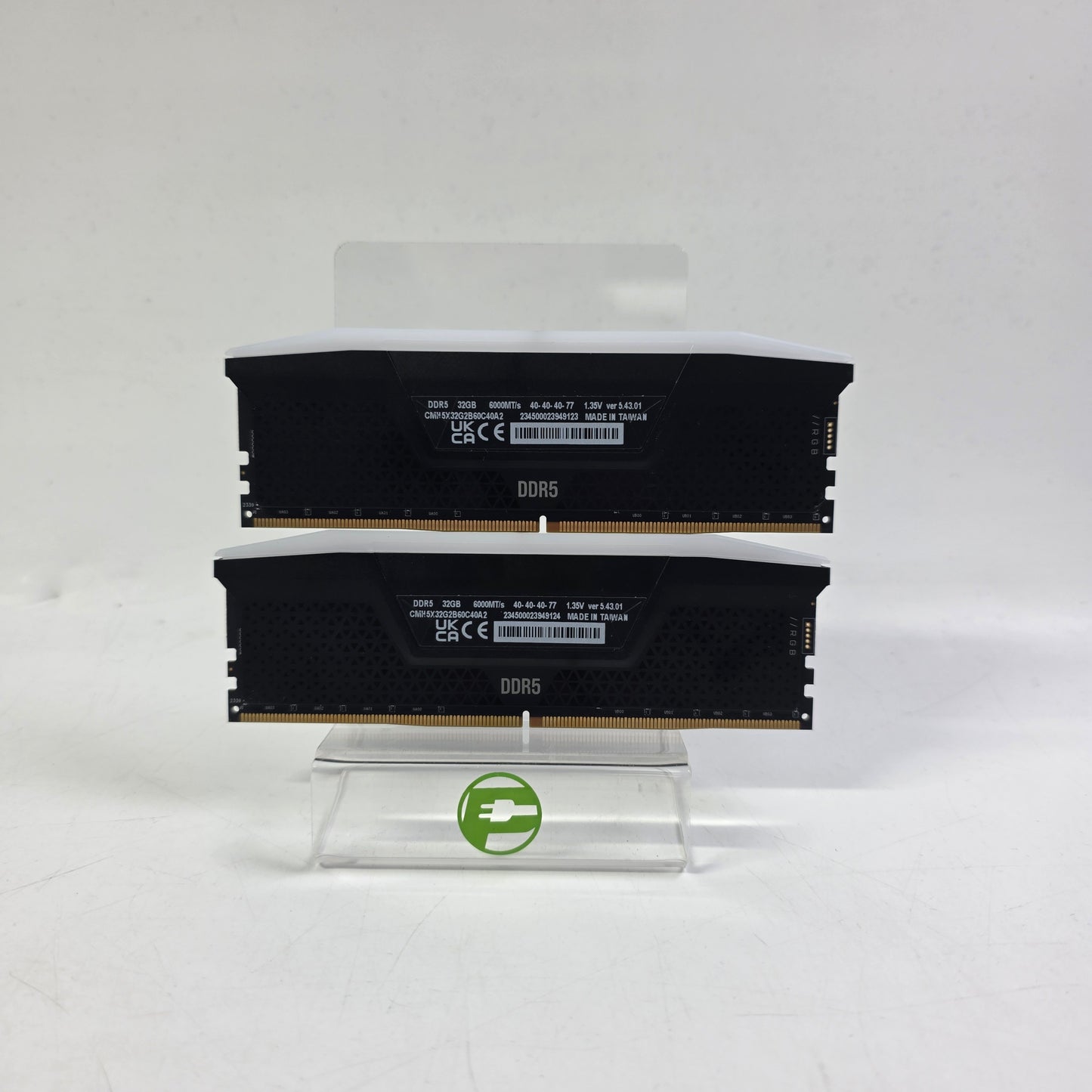 Corsair Vengeance RGB 64GB (2x32GB) RAM DDR5 6000MHz CMH5X32G2B60C40A2