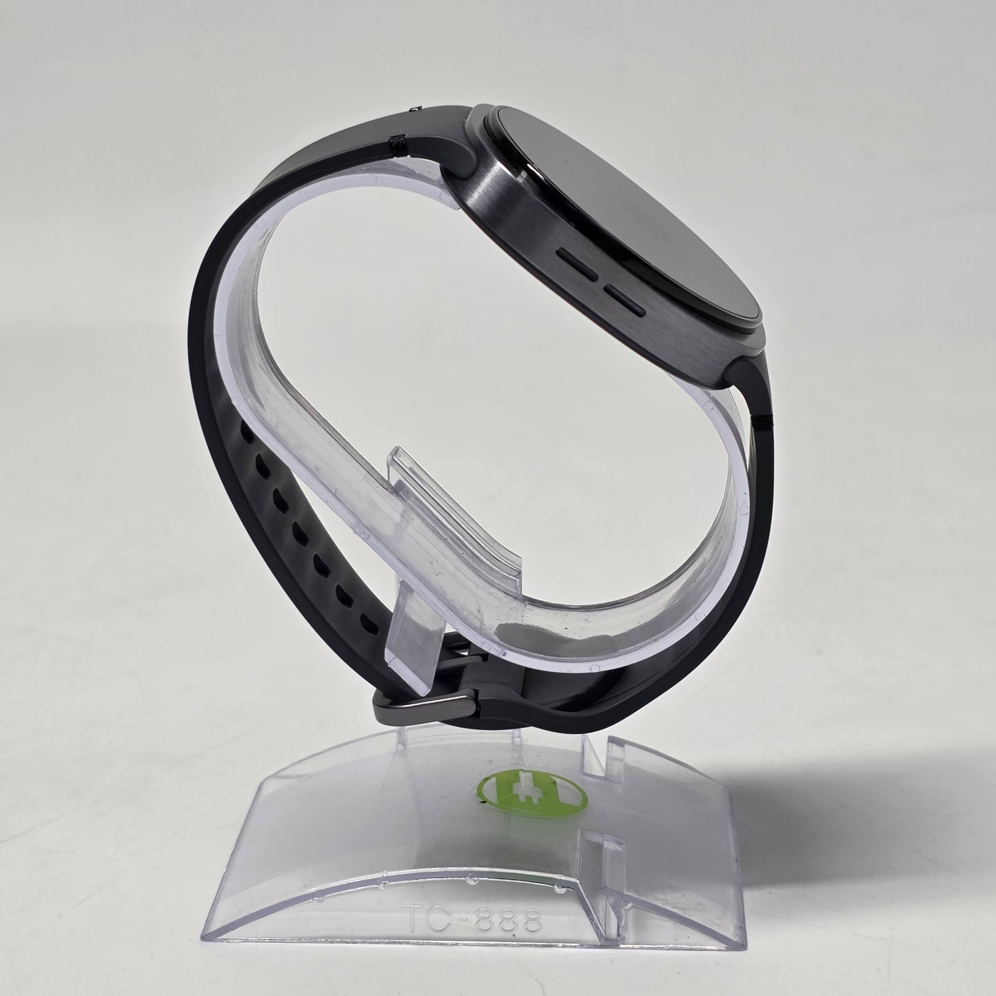 GPS Only Samsung Galaxy Watch8 Armor Aluminum SM-L330