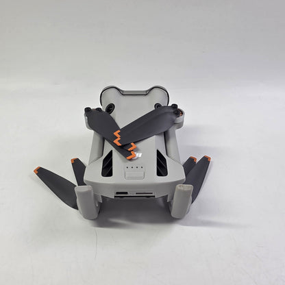 DJI Mini 4 Pro Mini Drone CP.MA.00000735.01