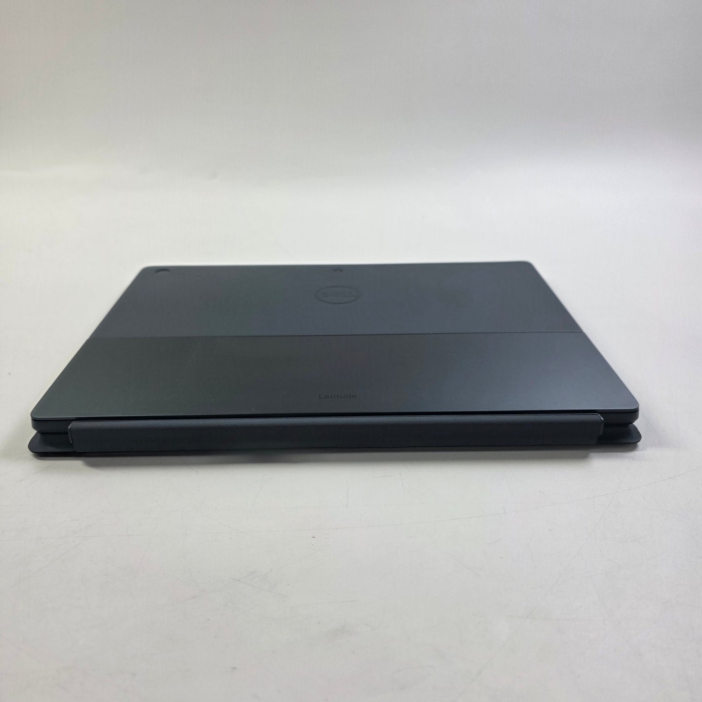 Dell Latitude 7350 Detachable 13.3" Core Ultra 7 164U 1.1GHz 16GB RAM 250GB SSD
