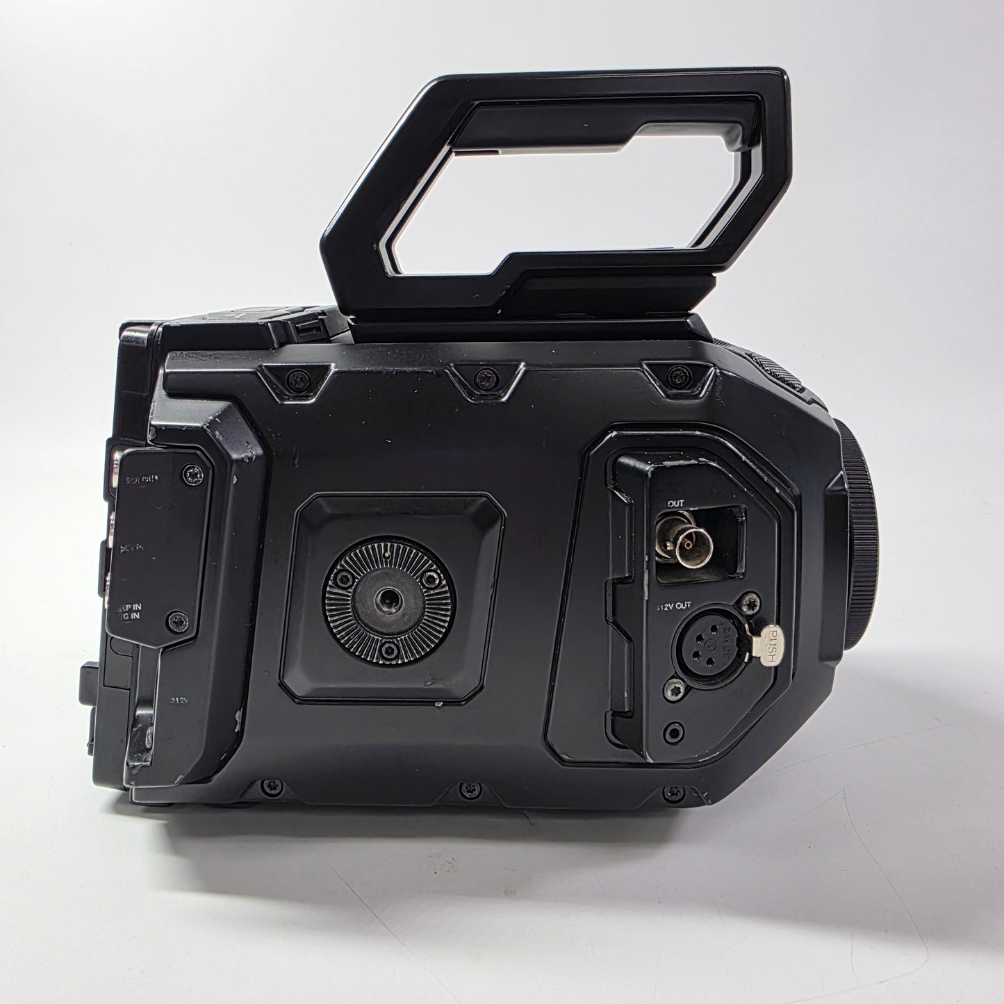 Blackmagic Design USRA MINI CINEURSAMUPRO12K 8.9 EF 4K Digital Camera *BODY ONLY*