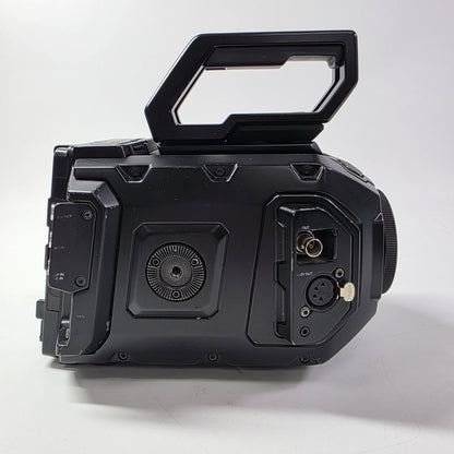 Blackmagic Design USRA MINI CINEURSAMUPRO12K 8.9 EF 4K Digital Camera *BODY ONLY*