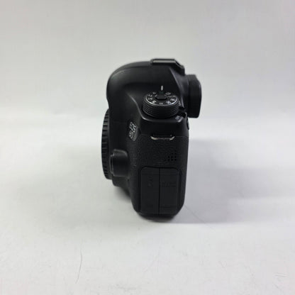 Canon EOS 6D 20.2MP Digital SLR DSLR Camera