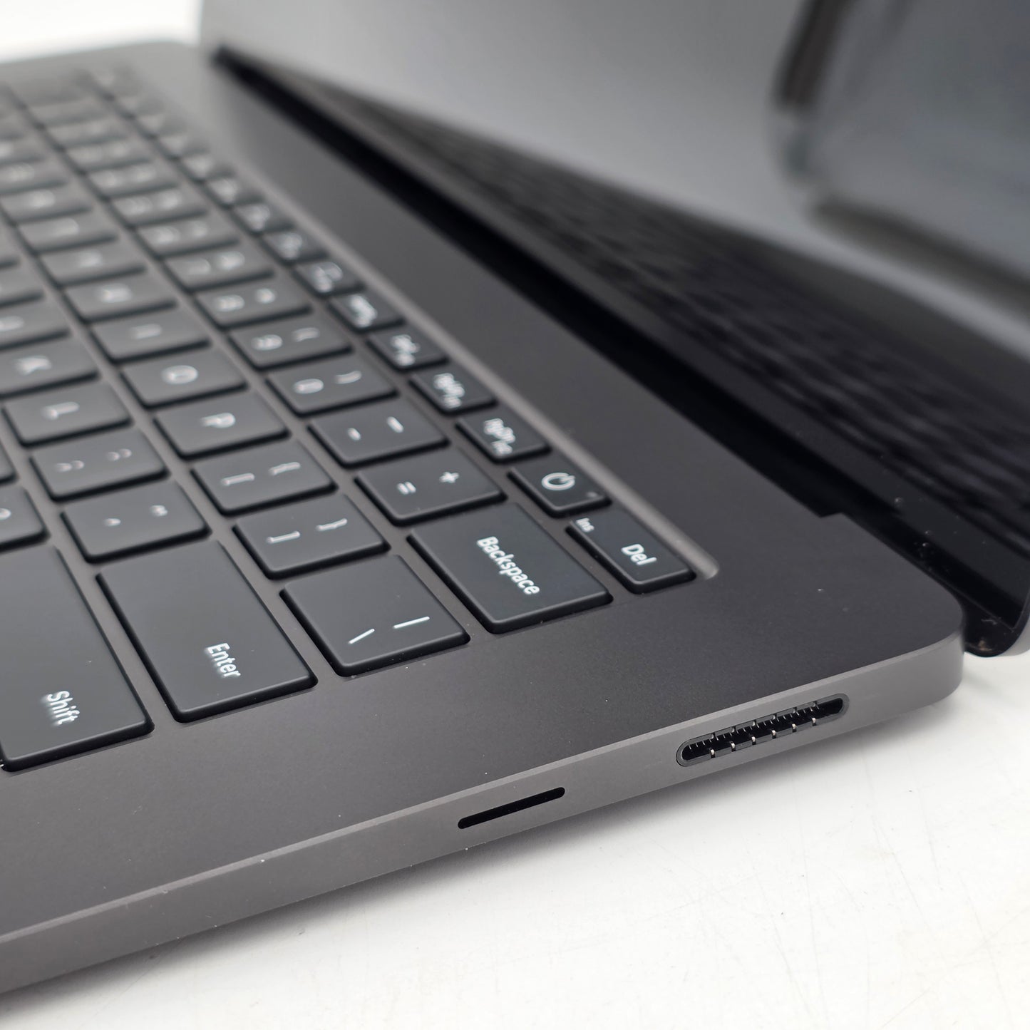 Microsoft Surface Laptop 7 2037 15" Snapdragon X Elite 3.4GHz 16GB RAM 512GB SSD