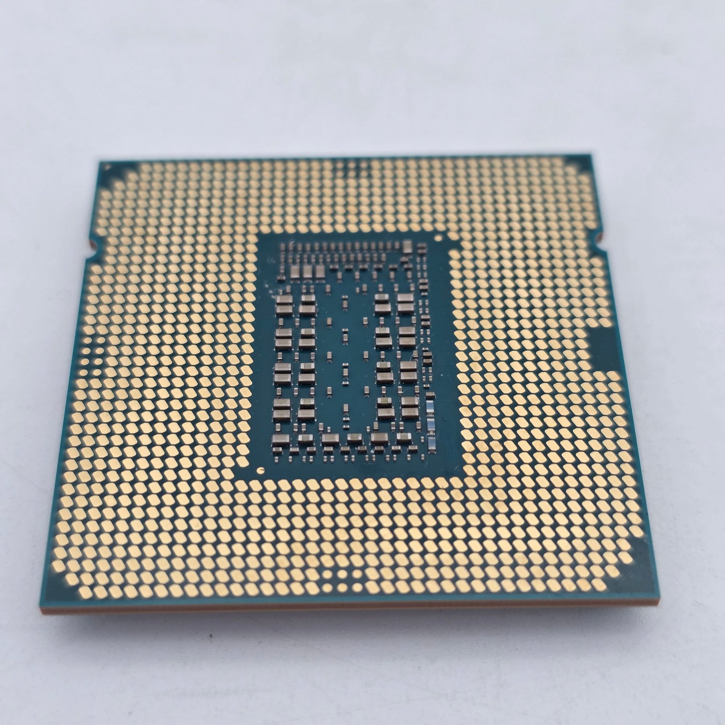 Intel Core i7-11700F 2.50GHz 8 Core SRKNR 16 Thread LGA 1200