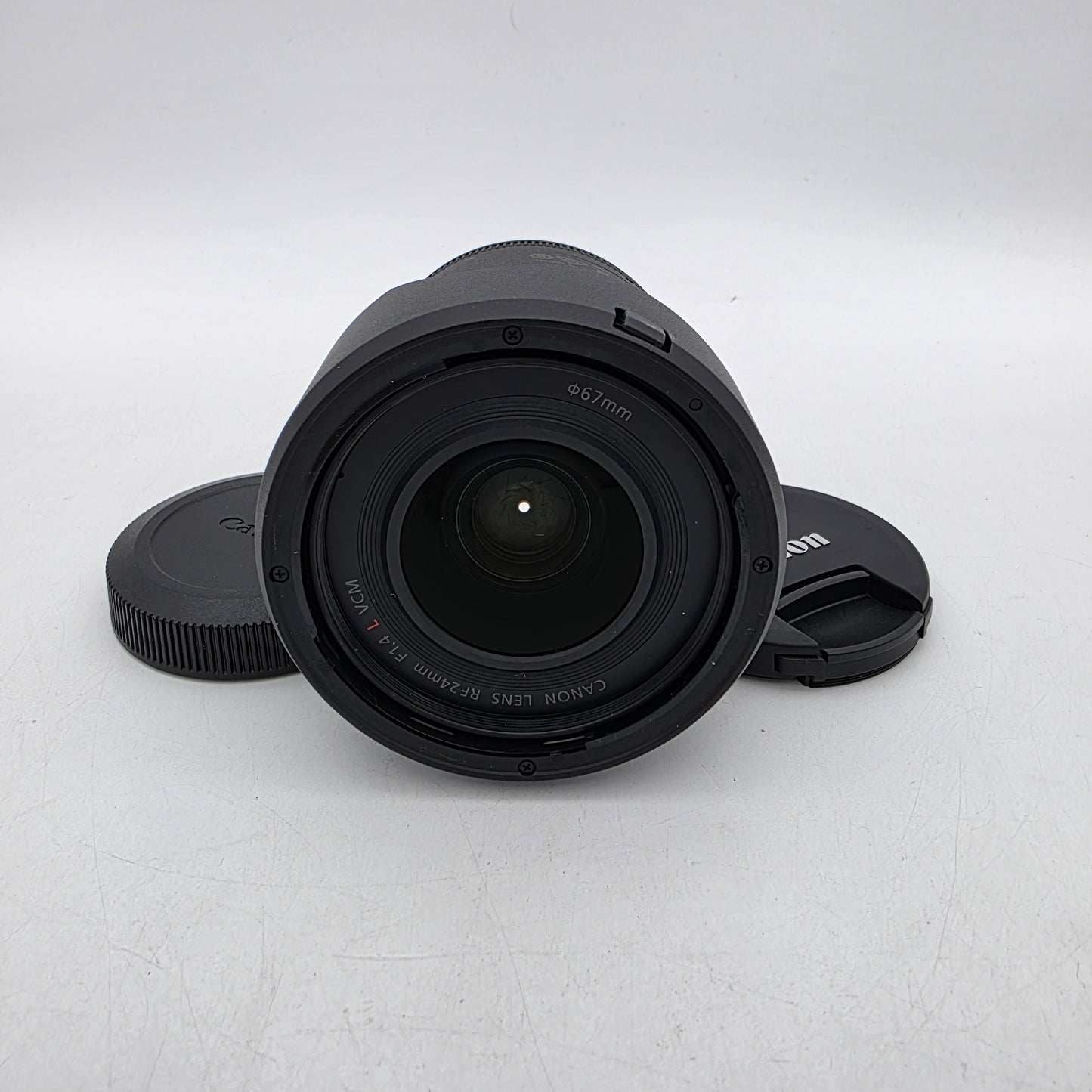 Canon RF Wide Angle Lens 24mm f/1.4 L VCM