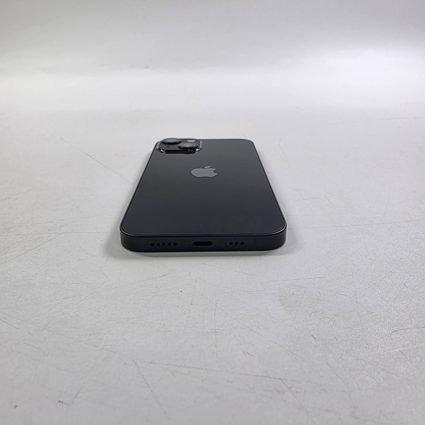 Factory Unlocked Apple iPhone 13 128GB Midnight MLA23LL/A