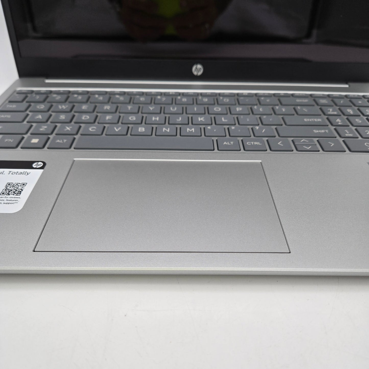 HP Laptop 15-FC0025DX 15" AMD Ryzen 5 7520U 2.8GHz 8GB RAM 512GB SSD