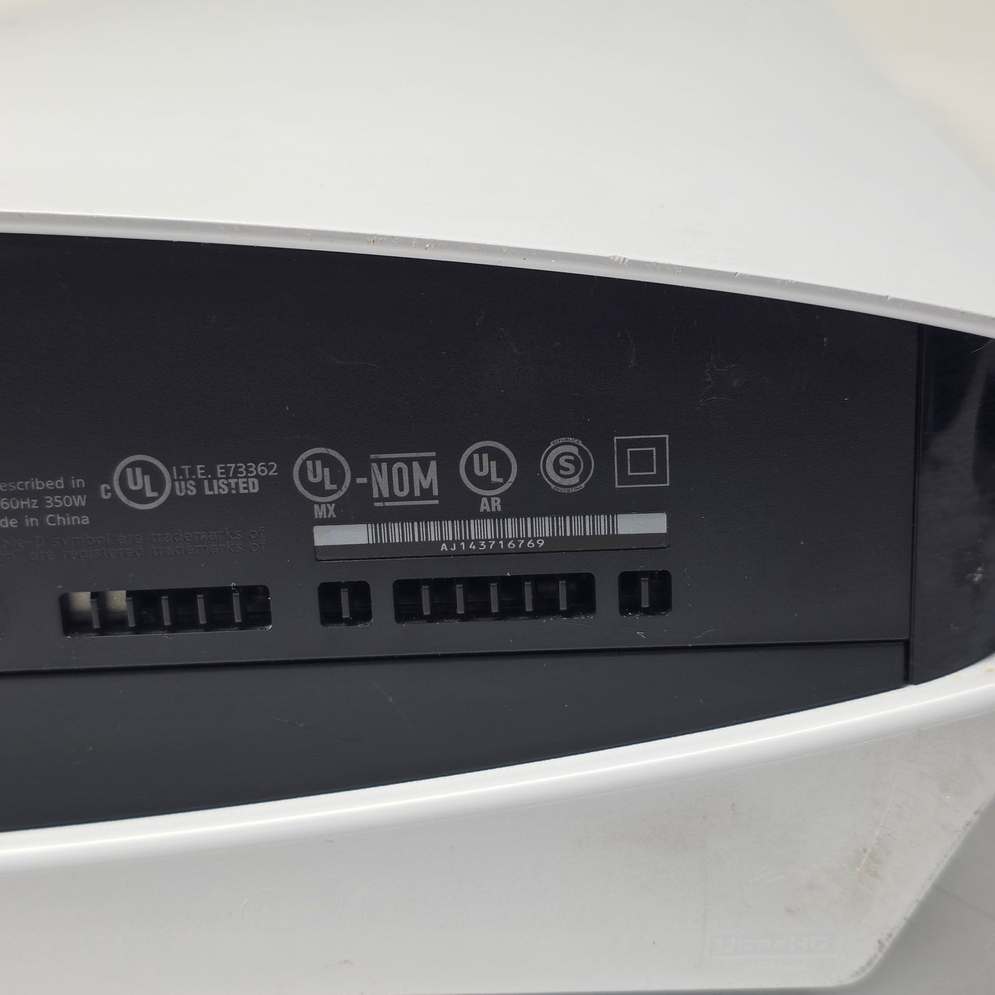 Sony PlayStation 5 Disc PS5 825GB White Console Gaming System CFI-1015A