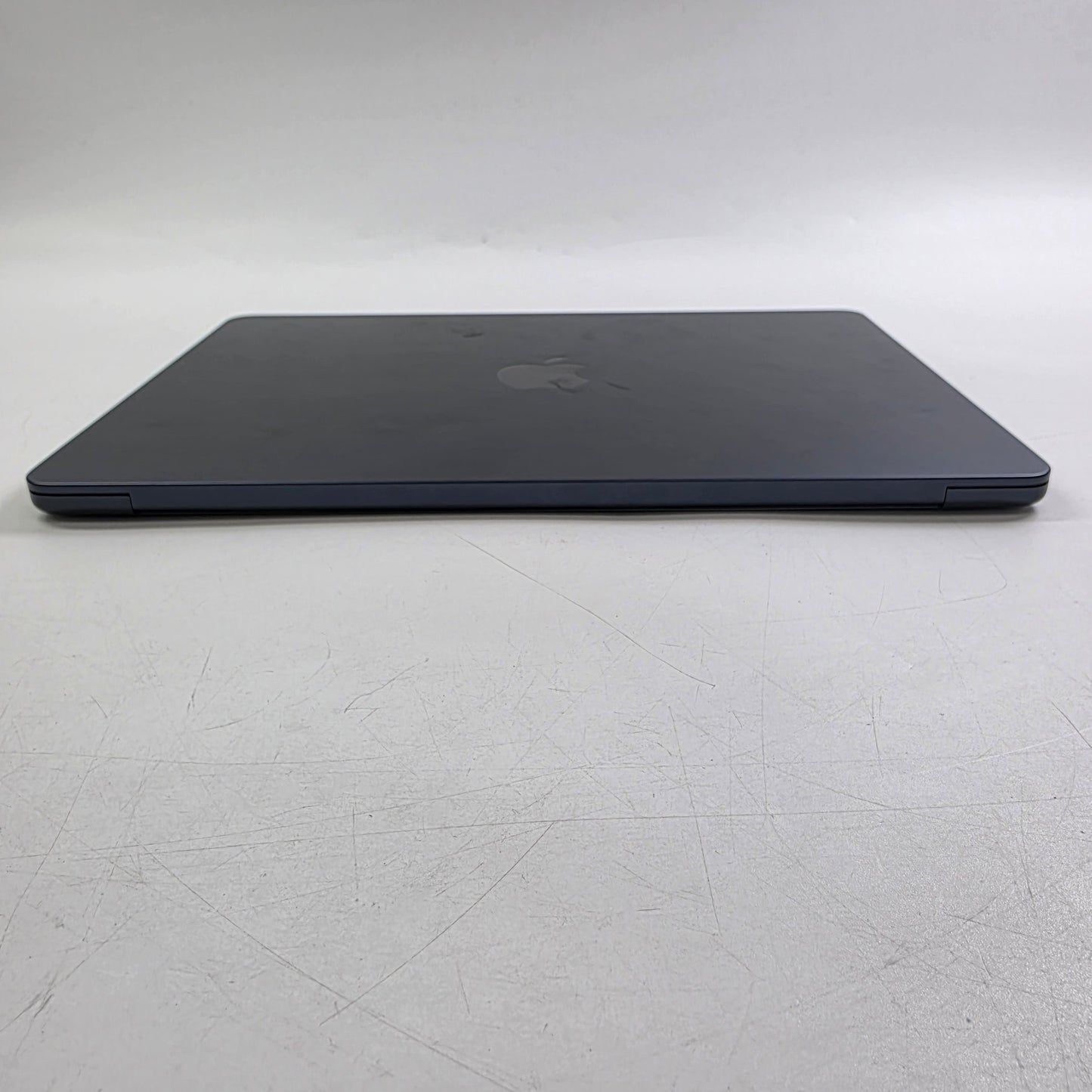 2025 Apple Macbook Air 13.6" M4 8C GPU 4.5GHz 16GB RAM 256GB SSD A3240