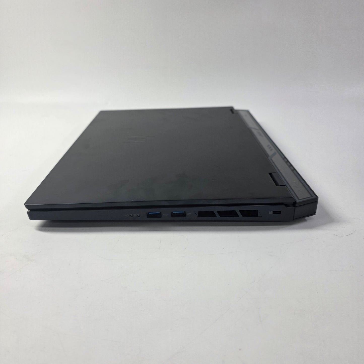 Acer Predator Helios Neo 16 PHN16-72 16" i9-14900HX 2.2GHz 16GB RAM 1TB SSD 4070