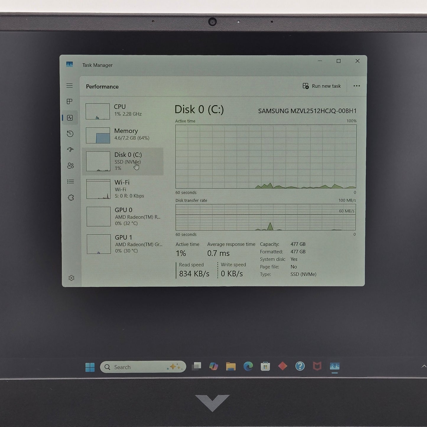 HP Victus 15-B2063DX 15" Ryzen 7535HS 3.3GHz 8GB RAM 512GB SSD Radeon RX 6550M