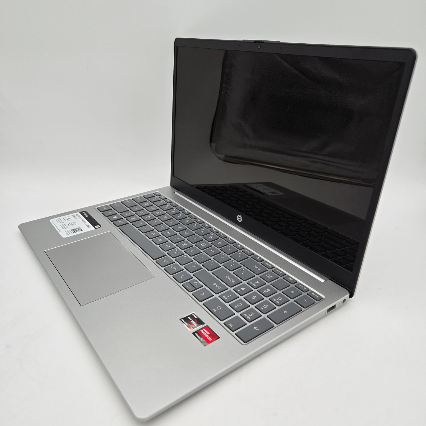 HP Laptop 15-FC0025DX 15" AMD Ryzen 5 7520U 2.8GHz 8GB RAM 512GB SSD