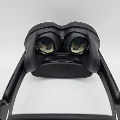Meta Quest Pro 256GB Standalone All-in-One VR Headset DK94EC