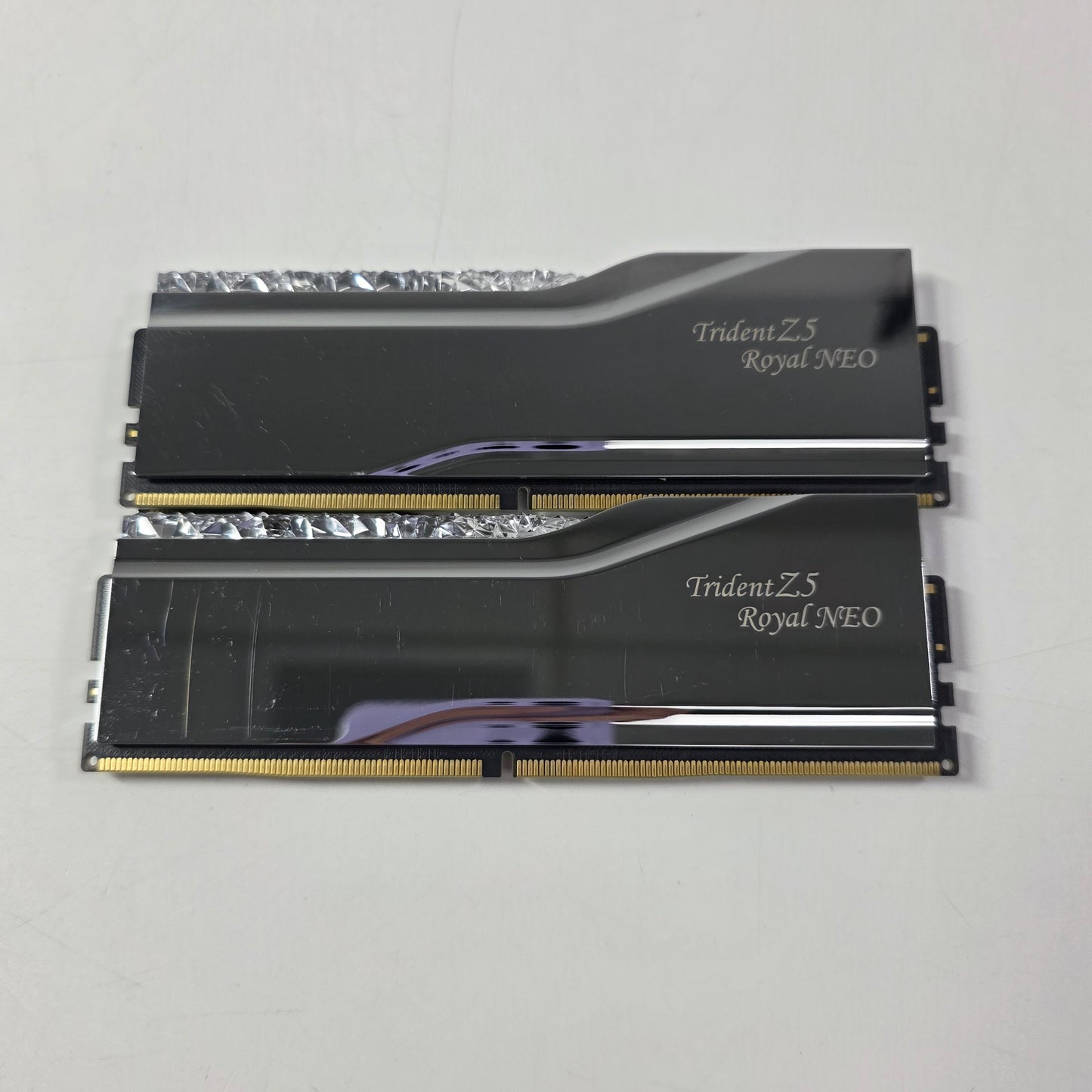 G.Skill Trident Z Neo Series 16GB (2x8GB) RAM DDR5 6400MHz 