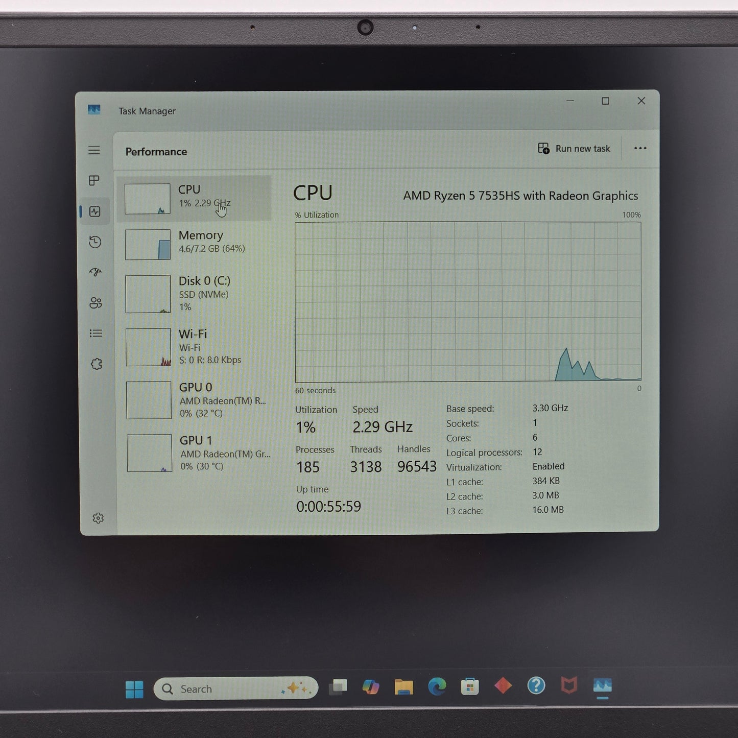 HP Victus 15-B2063DX 15" Ryzen 7535HS 3.3GHz 8GB RAM 512GB SSD Radeon RX 6550M