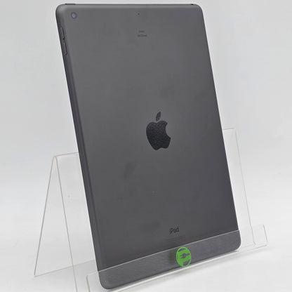 WiFi Only Apple iPad 8th Gen 128GB 18.6.2 Space gray MYLD2LL/A Engraved