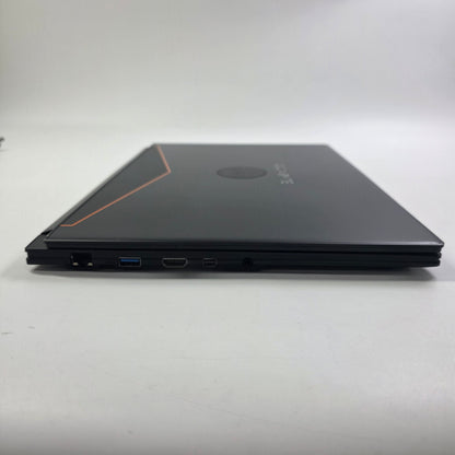 Gigabyte Aero 15 15.3 i7-7700HQ 2.8GHz 16GB RAM 512GB SSD GeForce GTX 1060