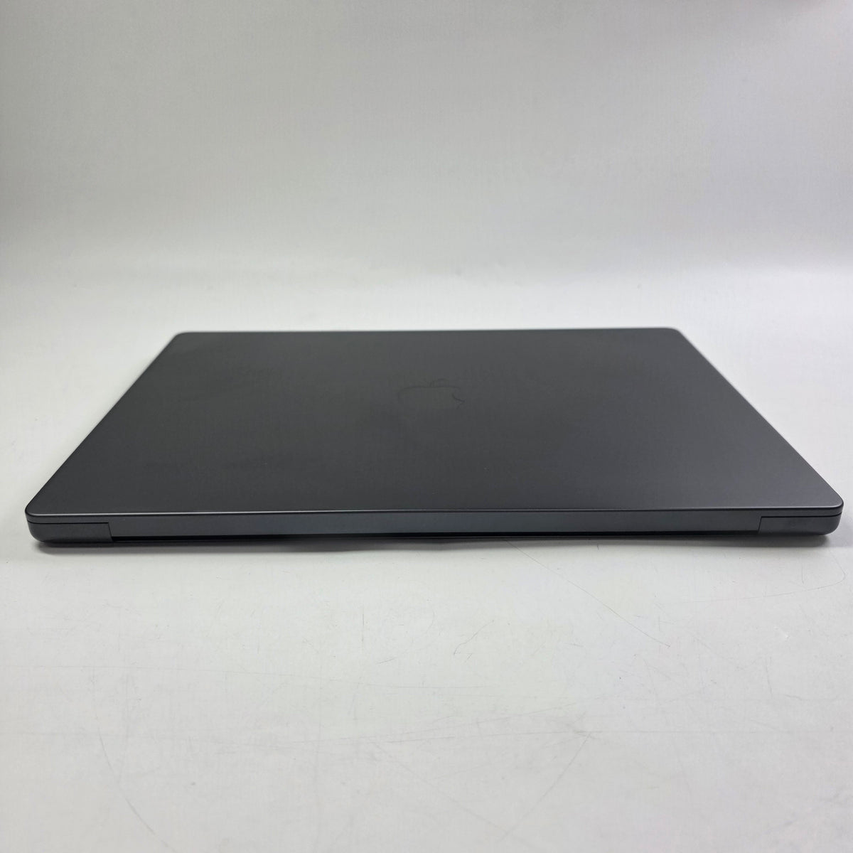 2026 Apple MacBook Pro 16" M5 Pro 20C GPU 4.6GHz 48GB RAM 1TB SSD MGEC4LL/A